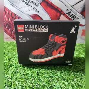 Dr. Star Mini Block Air Sneakers. Jordan 1 Lego like Set Building Block Set. New